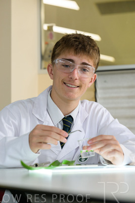 August 2025 / SCIENCE-Seniors_250827-8641