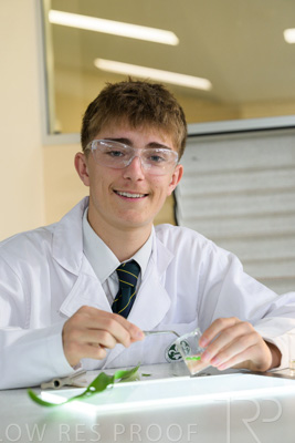 August 2025 / SCIENCE-Seniors_250827-8662