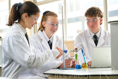 August 2025 / SCIENCE-Seniors_250827-8767