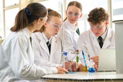 August 2025 / SCIENCE-Seniors_250827-8815