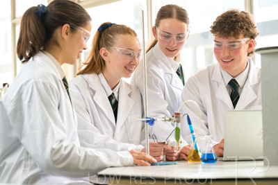 August 2025 / SCIENCE-Seniors_250827-8823