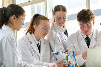 August 2025 / SCIENCE-Seniors_250827-8865