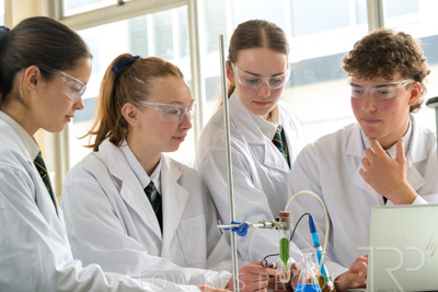 August 2025 / SCIENCE-Seniors_250827-8866