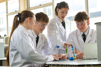 August 2025 / SCIENCE-Seniors_250827-8962