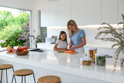 November 2021 / PROLINE_103_211112