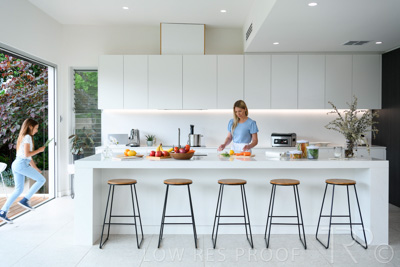 November 2021 / PROLINE_177_211112