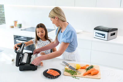 November 2021 / PROLINE_238_211112