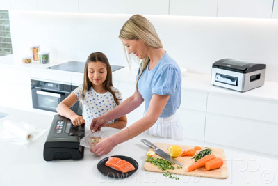 November 2021 / PROLINE_240_211112