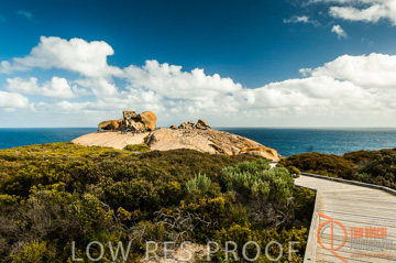 October 2006 / KI_REMARKABLE_ROCKS_012_061014