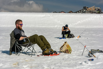MELCHSEE_ICE_FISHING_024_170329