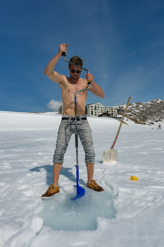 MELCHSEE_ICE_FISHING_101_170329