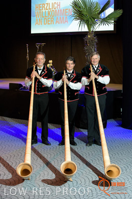 April 2017 / ALPHORNS_021_170402__TRP6725