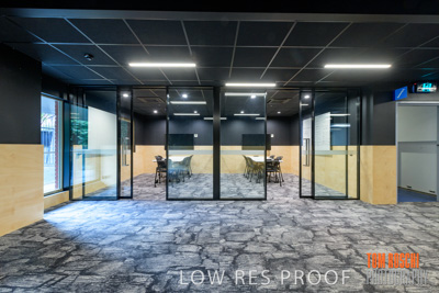 November 2019 / AD_UNI_191115_049