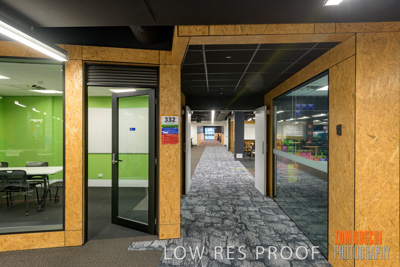 November 2019 / AD_UNI_191115_094