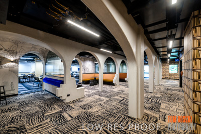 November 2019 / AD_UNI_191115_328