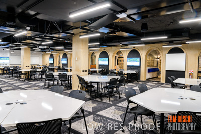 November 2019 / AD_UNI_191115_463