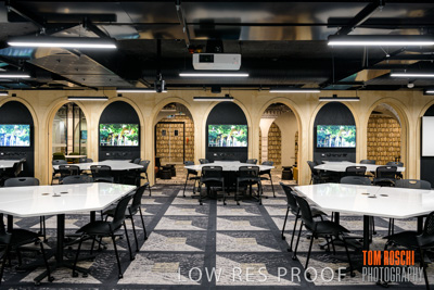 November 2019 / AD_UNI_191115_526