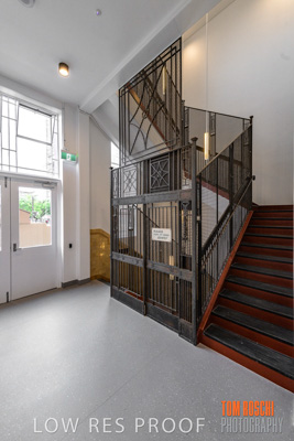 December 2019 / AIML-UoA-208