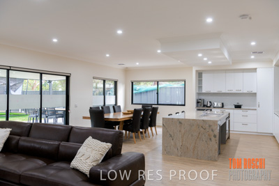 March 2020 / NOVITA_566