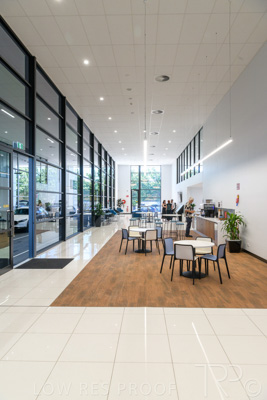 November 2020 / AUS_MOT_9398