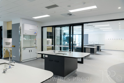 December 2021 / WHYALLA-LABS_211207_187