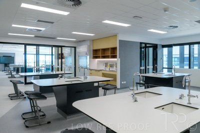 December 2021 / WHYALLA-LABS_211207_246