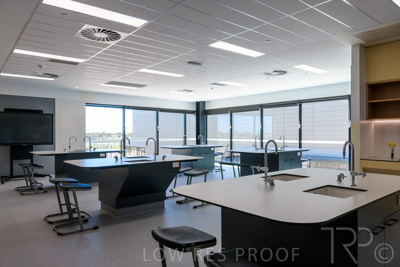 December 2021 / WHYALLA-LABS_211207_249