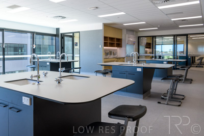 December 2021 / WHYALLA-LABS_211207_252