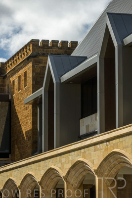 September 2022 / SPSC-8990-HDR