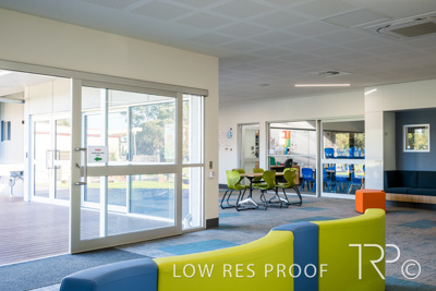 April 2023 / SARAH-MawsonLakes-230403-006