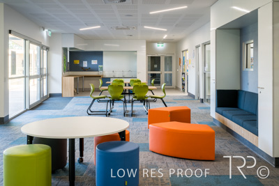 April 2023 / SARAH-MawsonLakes-230403-012