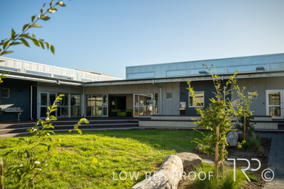 April 2023 / SARAH-MawsonLakes-230403-019