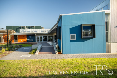 April 2023 / SARAH-MawsonLakes-230403-024