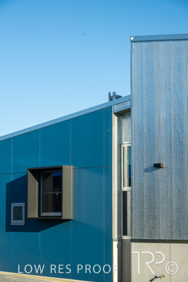 April 2023 / SARAH-MawsonLakes-230403-045