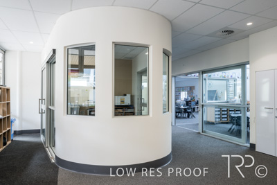 April 2023 / SARAH-MawsonLakes-230426-011