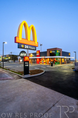 August 2023 / McDonalds-Pasadena-230824-_Z9C4614