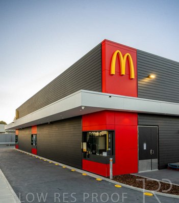 August 2023 / McDonalds-Pasadena-230824-_Z9C5036