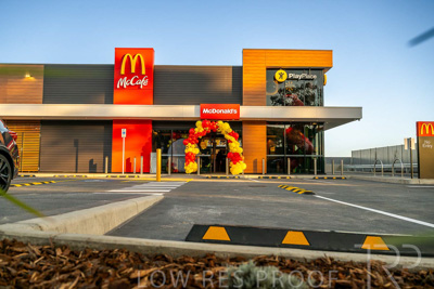 August 2023 / McDonalds-Pasadena-230824-_Z9C5060