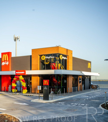 August 2023 / McDonalds-Pasadena-230824-_Z9C5111