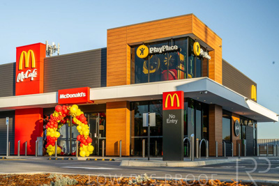 August 2023 / McDonalds-Pasadena-230824-_Z9C5147