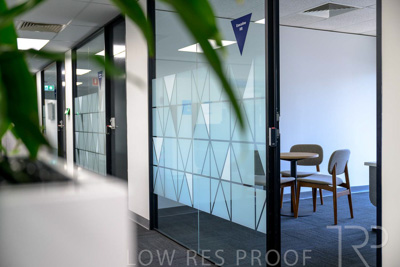 September 2023 / SARAH-GROUP-OFFICE-230912_Z9C1153