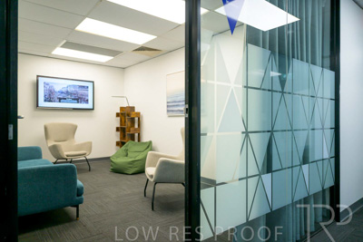 September 2023 / SARAH-GROUP-OFFICE-230912_Z9C1283