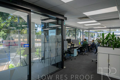 September 2023 / SARAH-GROUP-OFFICE-230912_Z9C1424