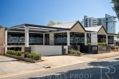 September 2023 / SARAH-GROUP-OFFICE-230912_Z9C1538