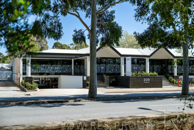 September 2023 / SARAH-GROUP-OFFICE-230912_Z9C1562