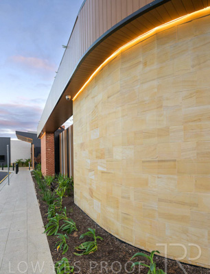 May 2024 / Muno-Para-Shopping-Centre-240501-_Z9C5033