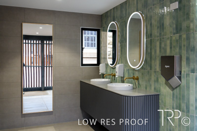 July 2024 / SARAH-Bonython-Toilets_240709_037