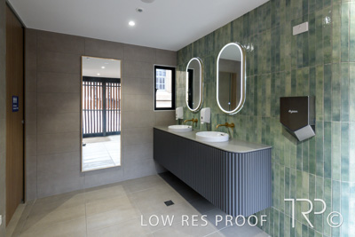 July 2024 / SARAH-Bonython-Toilets_240709_056