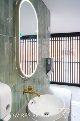 July 2024 / SARAH-Bonython-Toilets_240709_077