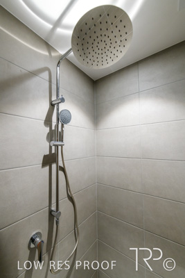 July 2024 / SARAH-Bonython-Toilets_240709_096